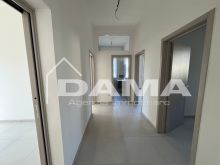Elegante Appartamento di Pregio Ristrutturato a Nuovo – Viale Fulcieri 26