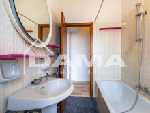 Zona PISCINA_Bilocale al Ultimo Piano con Soffitta Collegabile e Garage 17