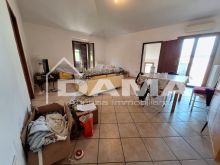 Ampia soluzione semi indipendente ristrutturata con terrazzo e garage di 50mq 18