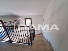 Ampia soluzione semi indipendente ristrutturata con terrazzo e garage di 50mq 20