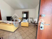 Ampia soluzione semi indipendente ristrutturata con terrazzo e garage di 50mq 30