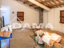 Il fascino della campagna a due passi dalla città ampia casa colonica con parco privato 13