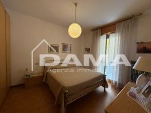 Appartamento luminoso in contesto curato, con garage e cantina_LETTO 22