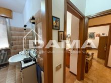 Appartamento luminoso in contesto curato, con garage e cantina_DIS1