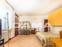 Monolocale con Ingresso Indipendente e Corte Esclusiva Zona Residenziale10