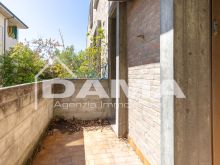 APPARTAMENTO CON TRE CAMERE, GARAGE E AMPIA CANTINA11