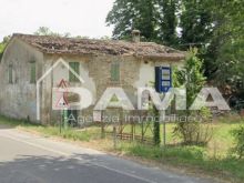 CASA INDIPENDENTE CON AMPIO GIARDINO E VISTA PANORAMICA – CASTROCARO 07
