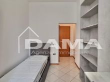 Vendesi Elegante Appartamento 2 camere da letto nel Cuore di Forlì 03