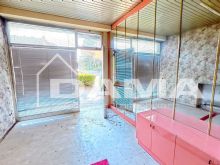 Opportunità commerciale su viale Due Giugno ideale come negozio studio o ambulatorio 17