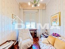 Ampio Appartamento in Villa con Giardino Privato e Taverna12