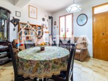 Casa indipendente con 3 appartamenti e ampio giardino privato – San Martino in Villafranca 31