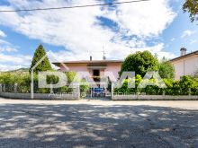 Elegante casa indipendente su due livelli a Cusercoli_esterno01
