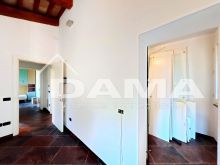 V le Bologna_Due Camere Recente con Giardino Angolare, Garage e Due Posti Auto11