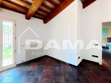 V le Bologna_Due Camere Recente con Giardino Angolare, Garage e Due Posti Auto27