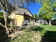 V le Bologna_Due Camere Recente con Giardino Angolare, Garage e Due Posti Auto32