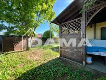 V le Bologna_Due Camere Recente con Giardino Angolare, Garage e Due Posti Auto41