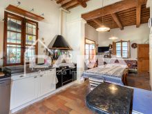 VILLAFRANCA_Casale di Campagna Ristrutturato con Parco Privato, Fienile e Piscina14