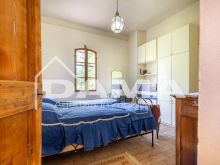 VILLAFRANCA_Casale di Campagna Ristrutturato con Parco Privato, Fienile e Piscina27