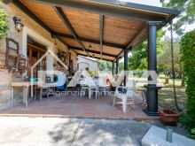 VILLAFRANCA_Casale di Campagna Ristrutturato con Parco Privato, Fienile e Piscina01