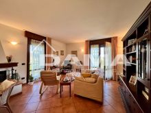 SAN VARANO_recente villetta a schiera in zona residenziale e silenziosa01