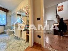 SAN VARANO_recente villetta a schiera in zona residenziale e silenziosa36