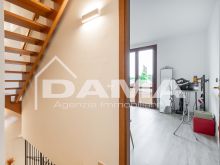 FORLIMPOPOLI – ELEGANTE VILLETTA ANGOLARE IN CLASSE A CON GIARDINO, MANSARDA E GARAGE DOPPIO28