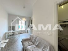 Ampio trilocale ristrutturato in palazzo storico_sogg