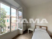 Ampio trilocale ristrutturato in palazzo storico_letto4
