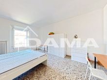 Ampio trilocale ristrutturato in palazzo storico06