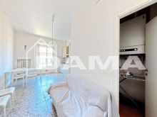 Ampio trilocale ristrutturato in palazzo storico07