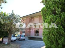 Villafranca _ splendida casa immersa nel verde della campagna 32