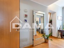 Signorile Appartamento su Due Livelli in Centro Storico Fuori ZTL con Quattro Camere, Due Garage e Cantina34