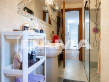 Sant'Andrea – Elegante villetta di testa con corte esclusiva, 4 camere e fotovoltaico37