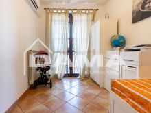 Sant'Andrea – Elegante villetta di testa con corte esclusiva, 4 camere e fotovoltaico24