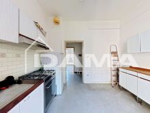 Forlì Zona Piscina – Luminoso appartamento con 3 camere e cantina08
