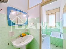 Forlì Zona Piscina – Luminoso appartamento con 3 camere e cantina11