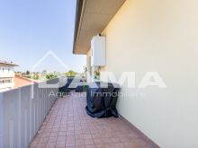 Luminoso Ultimo Piano Ristrutturato con Ampio Terrazzo Zona Ronco 06