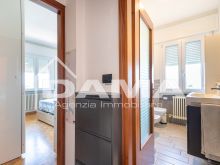 Luminoso Ultimo Piano Ristrutturato con Ampio Terrazzo Zona Ronco 13