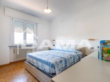Luminoso Ultimo Piano Ristrutturato con Ampio Terrazzo Zona Ronco 15