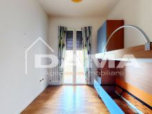 ELEGANTE TRILOCALE CON TERRAZZO LOGGIATO E GARAGE – ZONA GRANDI ITALIANI12