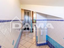 Villanova – Appartamento su 2 livelli con garage_bagno mansarda3