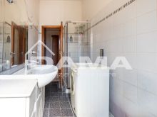 Luminoso Trilocale con Garage e Soffitta – Zona Foro Boario 16