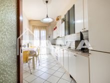 Luminoso Trilocale con Garage e Soffitta – Zona Foro Boario 23