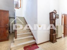 Casa Indipendente con Ampio Parco e Capannone a Villanova 33