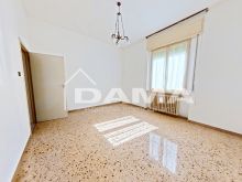 Villetta a schiera con corte privata, due camere matrimoniali e ampi spazi accessori_camera matrimoniale4