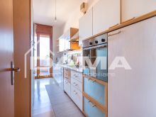 Elegante Appartamento Ristrutturato con Ampio Terrazzo - Piano Alto con Ascensore09
