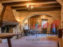 taverna con camino