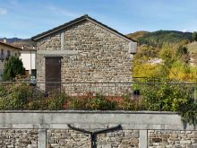 Villa con ampio parco San Piero in Bagno prospetto est r