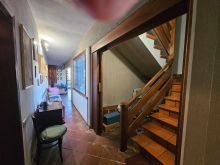 Villa con parco San Piero in Bagno corridoio scala