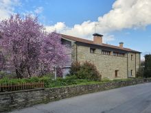 Villa con ampio parco san Piero in Bagno vista diurna